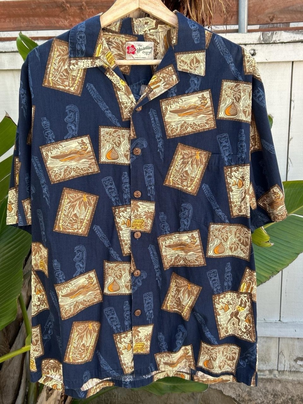 Vintage 90s Hilo Hattie Hawaiian Aloha Shirt Large 24x29 USA
